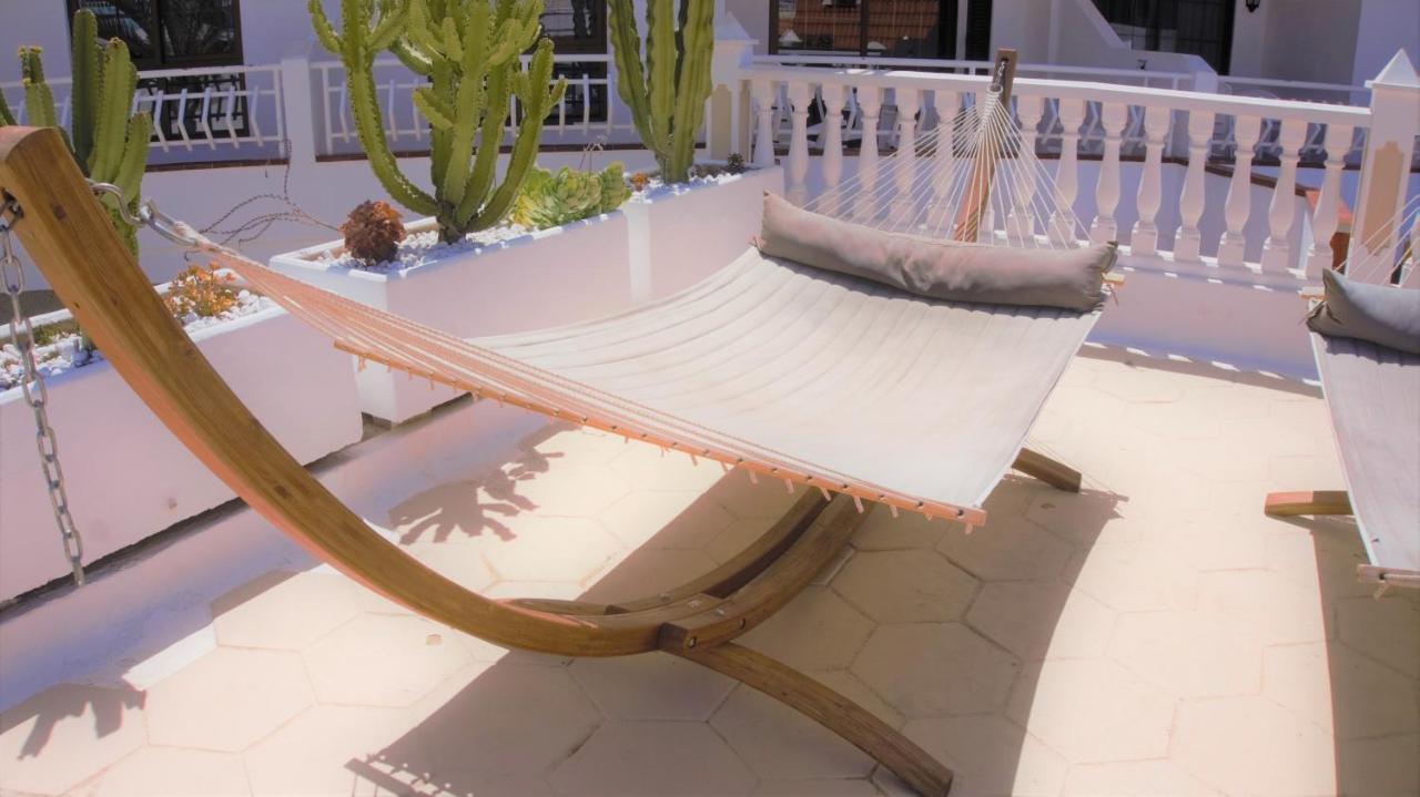 Greatly Located Apartment With Heated Pool, Los Cristianos Los Cristianos  Dış mekan fotoğraf
