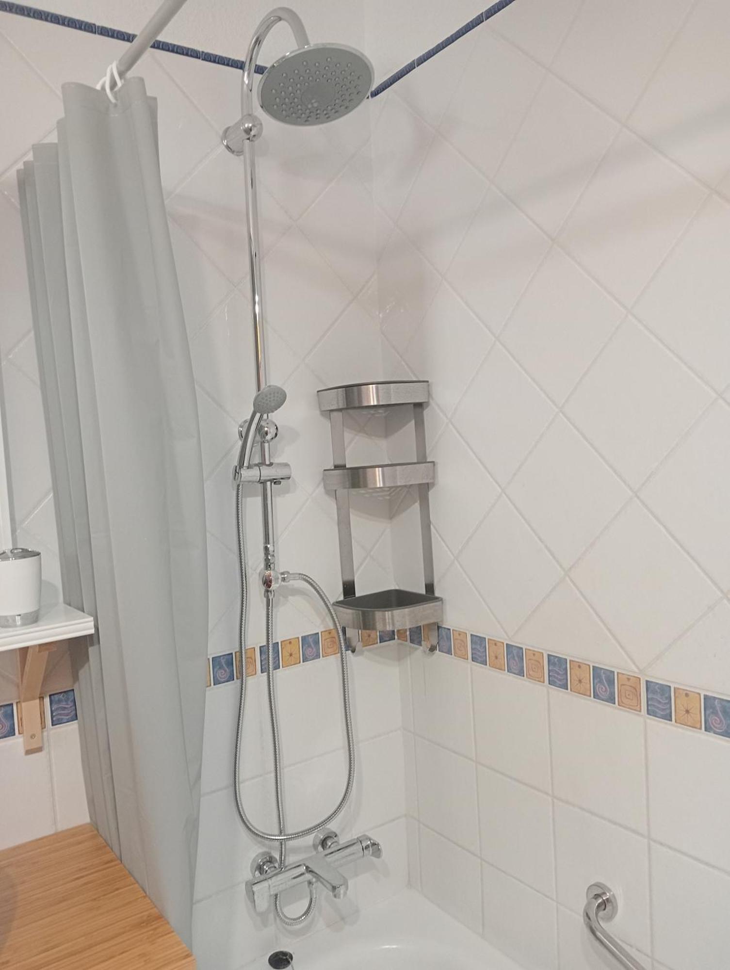 Greatly Located Apartment With Heated Pool, Los Cristianos Los Cristianos  Dış mekan fotoğraf
